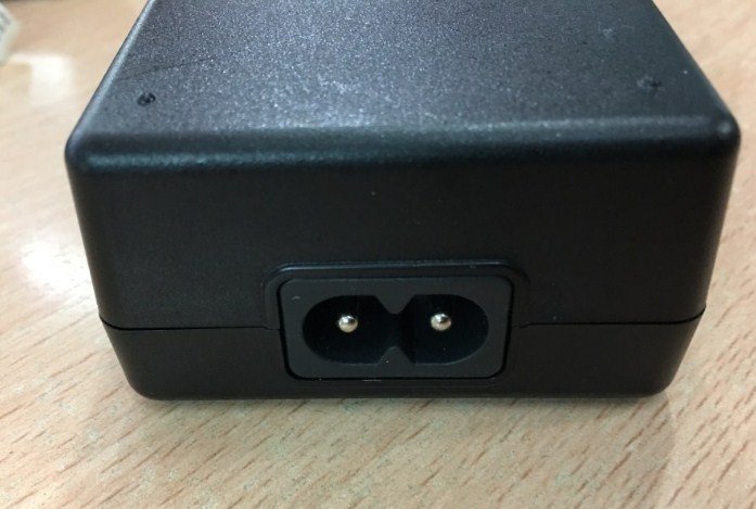Chuyển Nguồn Máy Chấm Công Kiểm Soát Cửa Vân Tay Và Mật Khẩu FingerTec AC900 Adapter DA-4212 12V 3.5A 42W Connector Size 5.5mm x 2.5mm