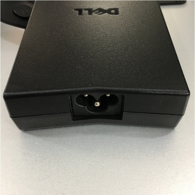 Adapter 19.5V 6.7A 130W DELL DA130PE1-00 For Notebook Desktop Dell Connector Size 4.5mm x 3.0mm