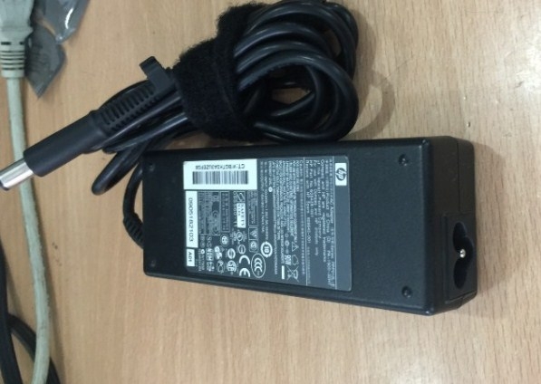 Adapter Original HP 19V 4.74A 90W Connector Size 7.4mm x 5.0mm