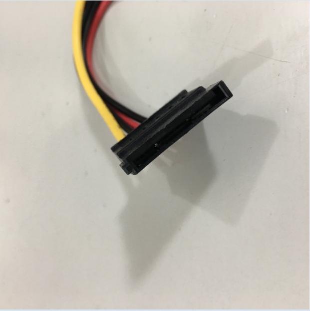 Cáp 1700022749-13 4 Pin Molex to Serial 15 Pin SATA Power Adapter Cable Length 10Cm