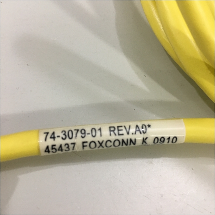 Dây Nhẩy Cisco 74-3079-01 24AWM Cat5e UTP PVC CM Ethernet Network Patch Straight Through Cable Yellow Length 1.8M