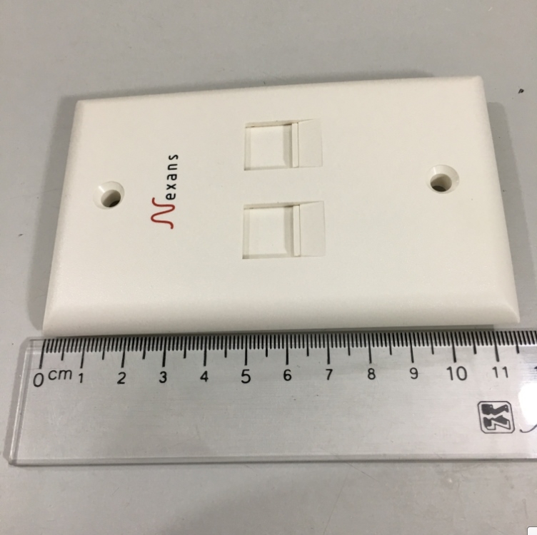 Mặt Chữ Nhật WallPlate Nexans 2 Port Faceplate N701.142