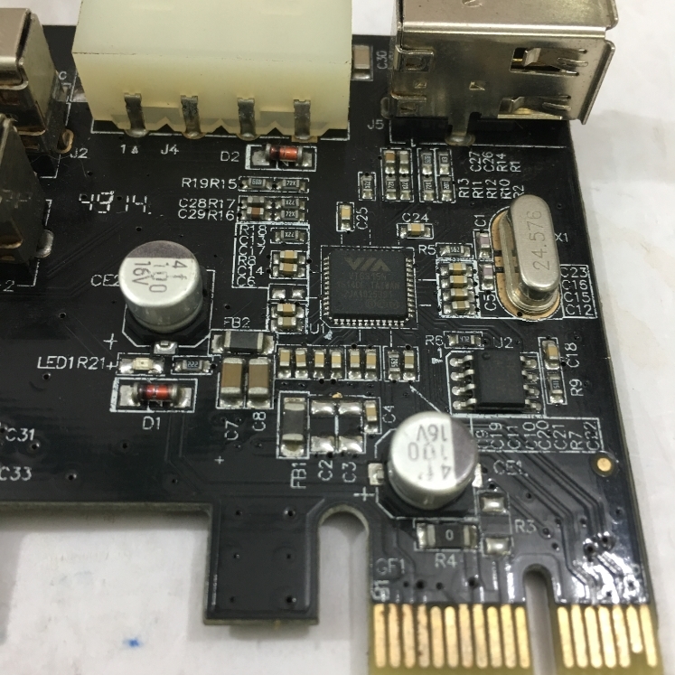 Card PCI Express to IEEE 1394A 3 External 1394 port +1 Internal 1394 port