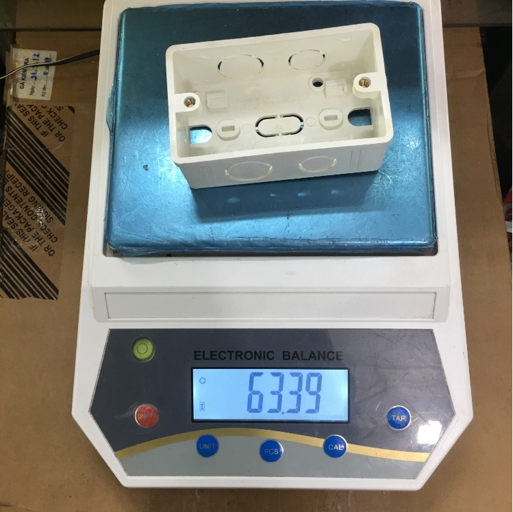 Đế Lắp Chìm Chữ Nhật VM DA 03 WallPlate Network RJ45 Back Plate Wall Mount box 105x63x38mm