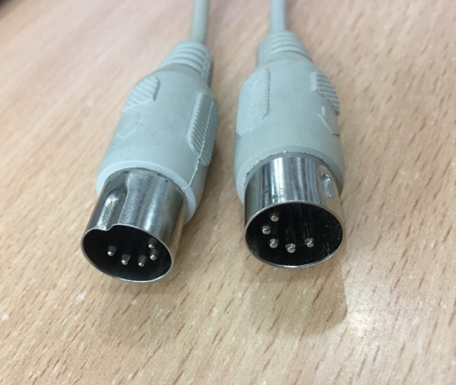 Cáp Chuyển Đổi AT 5 Pin DIN Male to 6 Pin Mini Din PS2 Female Keyboard Adapter Length 20Cm