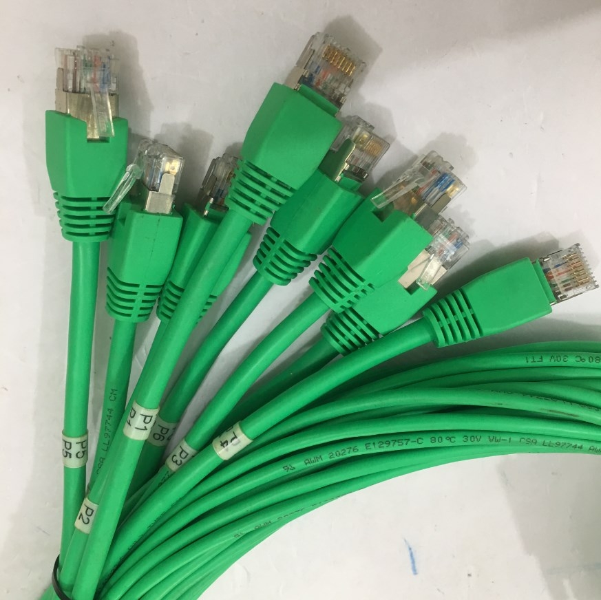 Cáp Điều Khiển Cisco Systems CAB-HD8-ASYNC  VHDCI 68 Male to 8 RJ45 Male Cable 72-4023-01 PVC Green Length 3Metres