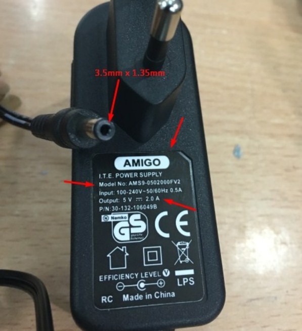 Adapter 5V 2A AMIGO AMS9-0502000FV2 Connector Size 3.85mm x 1.35mm