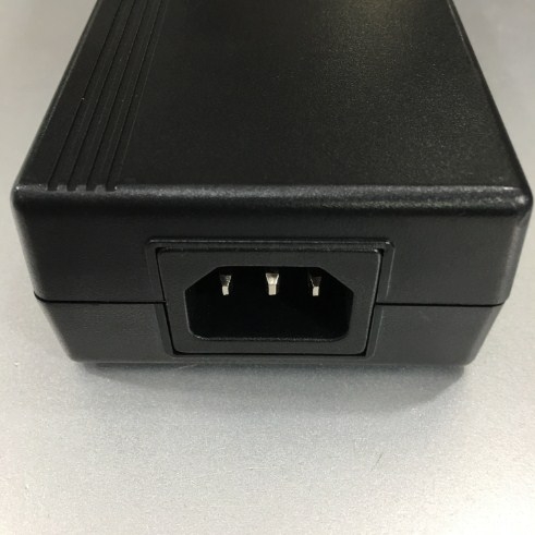 Adapter 12V 10A 120W ATRON CAD120121 CHANNEL WELL TECHNOLOGY For Hội Nghị Truyền Hình Polycom RealPresence Group Series 300 / 310 / 500 and MSR Dock Connector Size 5.5mm x 2.5mm
