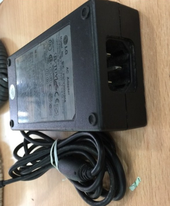 Adapter Monitors Original LG PSCV360104A 12V 3A 36W Connector Size 6.5mm x 4.4mm