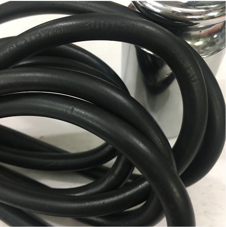 Dây Nguồn HPE J9942A UK Chuẩn 3 Chấu Có Cầu Chì AC Power Cord BS1363 to C13 10A 250V 3X1.0mm² For Thiết Bị Y Tế Thiết Bị Mạng Cisco Và Máy Chủ Length 2.5M
