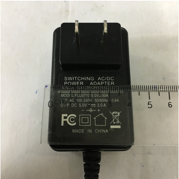 Adapter Original 5V 3A 15W FLD0710-5.0V3.00A Connector Size 4.0mm x 1.7mm 90 Degree