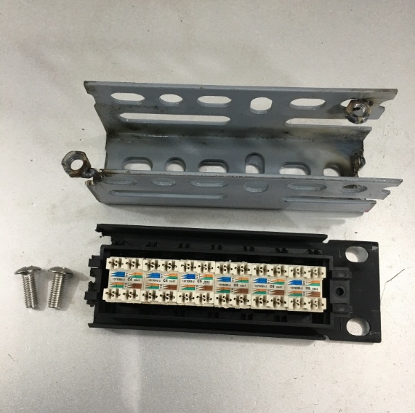 Bộ Combo WallPlate Chữ Nhật 6 Port AMP CAT6 Ethernet RJ45 Network LAN Lắp Âm Sàn Và Âm Tường 125 x 45 x 50mm Black