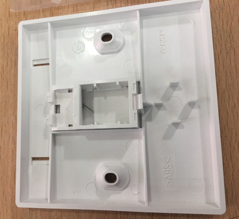 Mặt 1 Port Wallplate AMP FACEPLATE SINGLE PORT B.S. 1859049-1