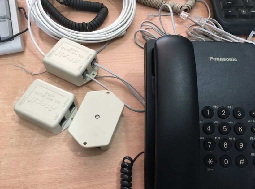 Hộp Chia Điện Thoại Bàn Nối Tiếp 1 Cổng RJ11 Ra 2 Cổng RJ11 Có Bộ Lọc Chống Nhiễu ATECH ATF036 Telephone Phone Line Splitter Filter RJ11