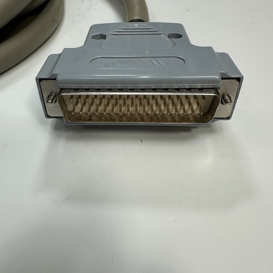 Cáp 2.7M 9ft SCSI D-Sub DB50 Pin Male to Female Shielded Grey OD 13mm Cable OEM Thay Thế Phoenix Contact Cable-D50SUB/B/S/300 For Power Cable and I/O Signal Phoenix Termination board