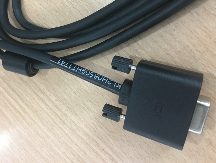 Cáp Điều Khiển UPS Eaton Power Management Network Card/Modules RJ45 6ft with RJ45 to RS232 DB9 Female Black Length 1.8M
