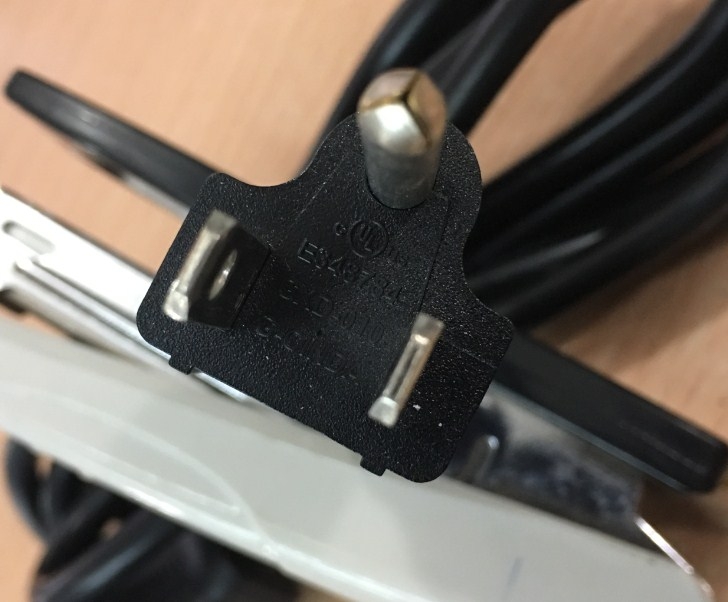 Dây Nguồn G-CINDA E348784 GXD-010 DRF-005 NEMA 5-15P to C13 AC Power Cord 10A 125V 3x0.824mm 18AWG Length 1.8M