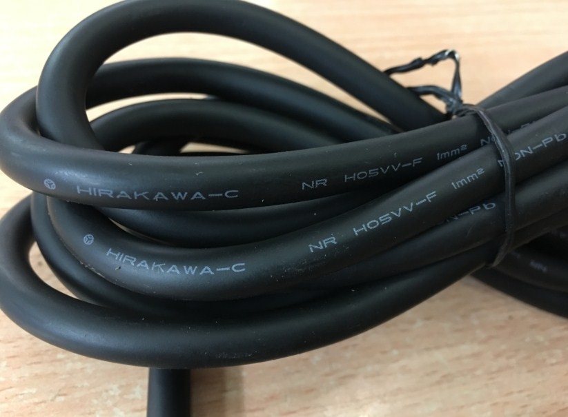 Dây Nguồn Máy Chủ IBM HP DELL LENOVO Server AC Power Cord Schuko CEE7 Euro Plug to IEC320 C13 HIRAKAWA VM0307B VM0303B 16A 10A 250V 18AWG 3x1.0mm Length 2.5M