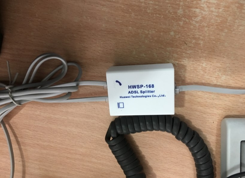 Hộp Chia Điện Thoại Bàn Nối Tiếp 1 Cổng RJ11 Ra 2 Cổng RJ11 Có Bộ Lọc Chống Nhiễu Huawei HWSP-160 Telephone Phone Line Splitter Filter RJ11