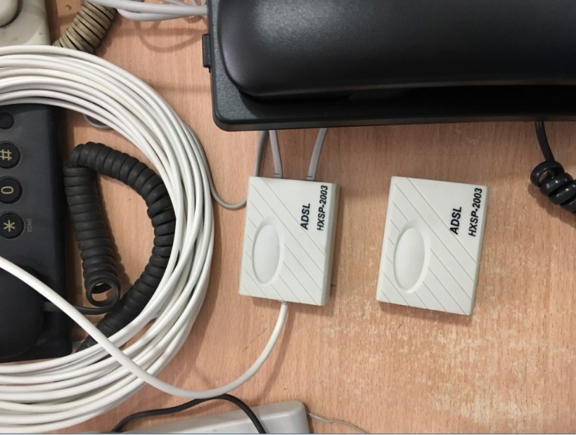 Hộp Chia Điện Thoại Bàn Nối Tiếp 1 Cổng RJ11 Ra 2 Cổng RJ11 Có Bộ Lọc Chống Nhiễu HXSP-2003 Telephone Phone Line Splitter Filter RJ11