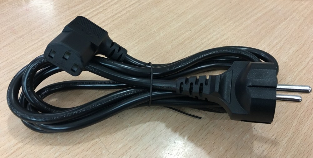 Dây Nguồn 2 Chân Tròn I-SHENG SP-022 IS-17 Chữ L Góc 90 Độ Vuông Sang Góc Trái AC Power Cord Europe Plug Schuko CEE 7/7 To IEC320 Left Angle C13 10A 250V 3x0.75mm Length 1.8M