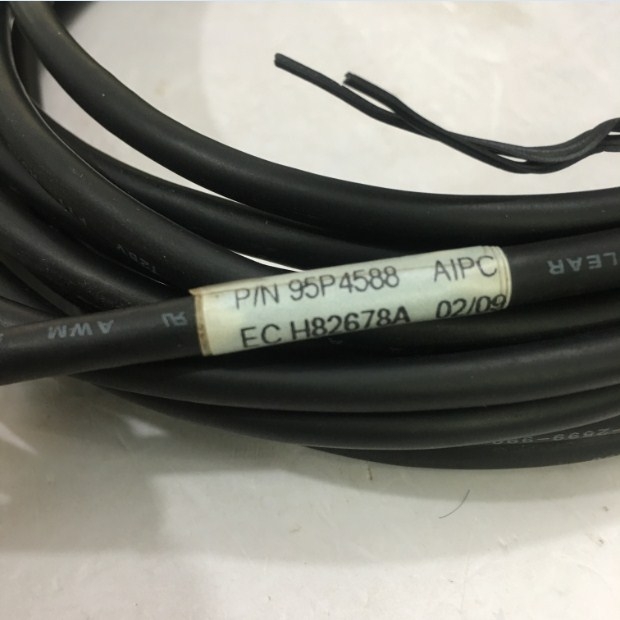 Cáp Kết Nối IBM Cable SAS External SFF-8470 to Mini SAS SFF-8088 95P4588 Amphenol Cable PVC Black Length 5.5M