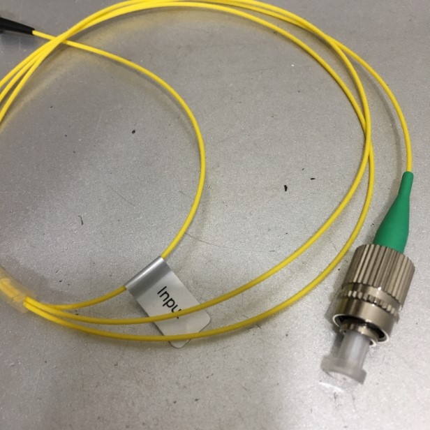 Dây Nhẩy Quang THORLABS ILP1550SM-APC - In-Line Fiber Polarizer, 1550 ± 50 nm, SM/SM Pigtail, FC/PC