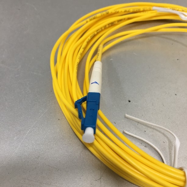 Dây Nhẩy Quang LC To SC Simplex Singlemode Fiber Optic Patch Cord LC-SC Cable 9/125 2.0mm PVC Length 7M