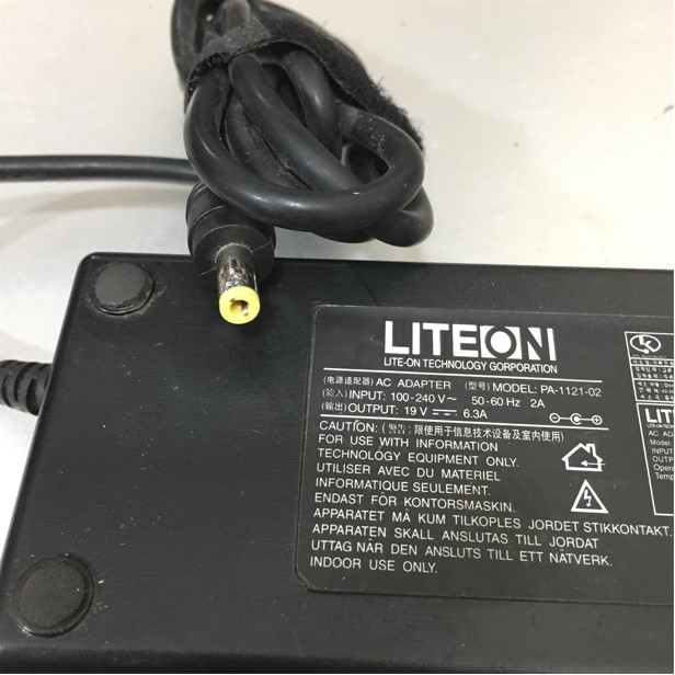 Adapte 19V 6.3A LITEON PA-1121-02 Connector Size 5.5mm x 2.5mm