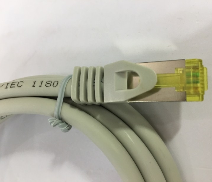 Cáp Mạng Đúc Ethernet Công Nghiệp UC-CMC015-01A 1.5M CSL-Computer CAT7 S/FTP AWG26 Cable PVC Jacketed Grey For Remote I/O Connection PLC HMI Robots Servos