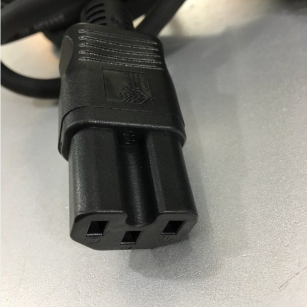 Dây Nguồn Chính Hãng Cisco UK Plug BS 1363 to IEC320 C15 10A 250V 3x1.0mm² For Cisco 3560X 3750X Port Gigabit Ethernet Network Length 2.5M