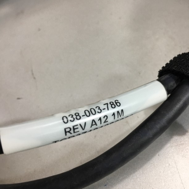 Cáp Kêt Nối Amphenol EMC 038-003-786 1M SFF-8088 to SFF-8088 SAS Cable