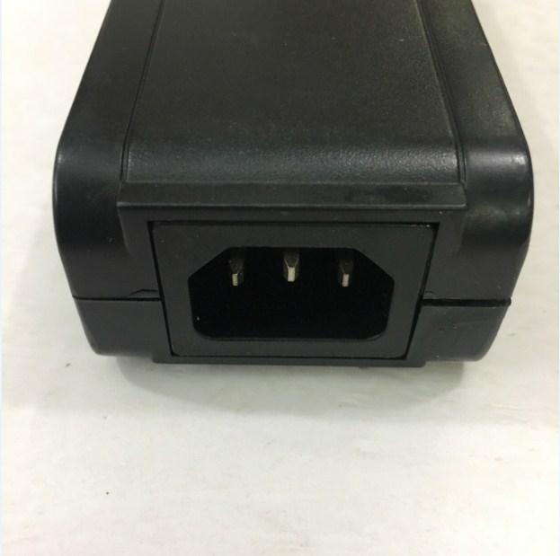 Bộ Chuyển Đổi Nguồn Adapter Original 9V 4A 36W VeriFone Au-7992n Connector Size 3.5mm x 1.35mm 90 Degree