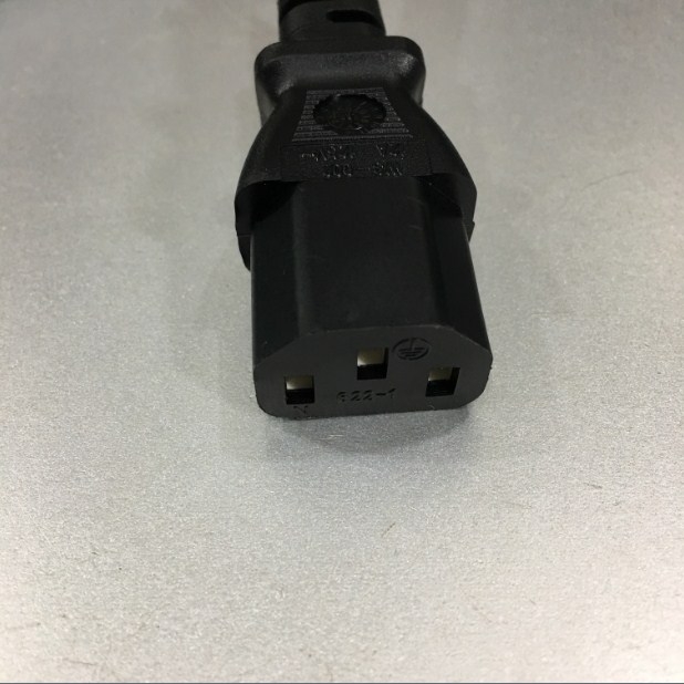 Bộ Combo Adapter BS1363 UK Plug to NEMA 5-15R Và NEMA 5-15P Plug To IEC 60320 C13 Chính Hãng WELL SHIN 12A 250V 3x1.25mm² Length 2.5M