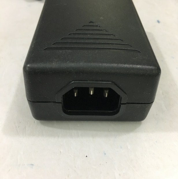 Adapter Original 8V 3A 24W DVE DSA-0421S-07 1 24 Connector Size 5.5mm x 2.1mm