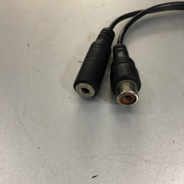 Răc Chia Âm Thanh 3.5mm Stereo Male to 1 x RCA Female + 1 x 3.5mm Stereo Female 10Cm