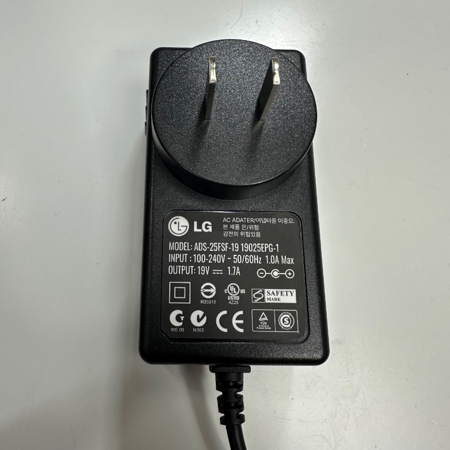 Adapter 19V 1.7A 32W LG ADS-25FSF-19 US Plug Connector Tip Size 6.5mm x 4.4mm For LG Monitor Switching Power Supply