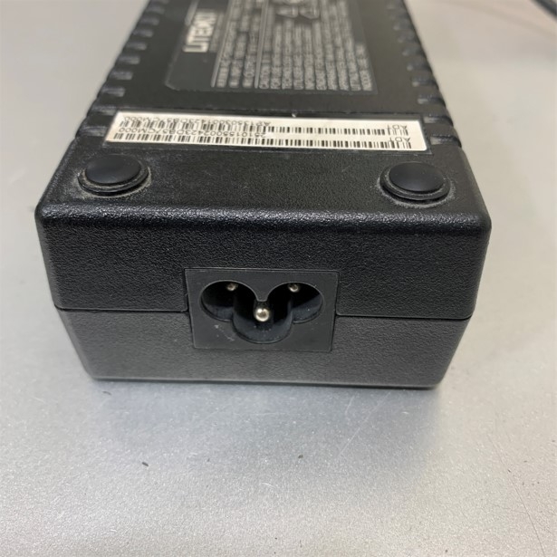 Adapter 19V 7.1A OEM LITEON PA-1131-08 Connector Size 5.5mm x 2.5mm