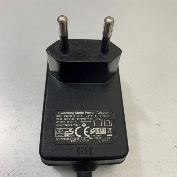 Adapter 12V 1A FM120010-EU12 Connector Size 3.5mm x 1.35mm