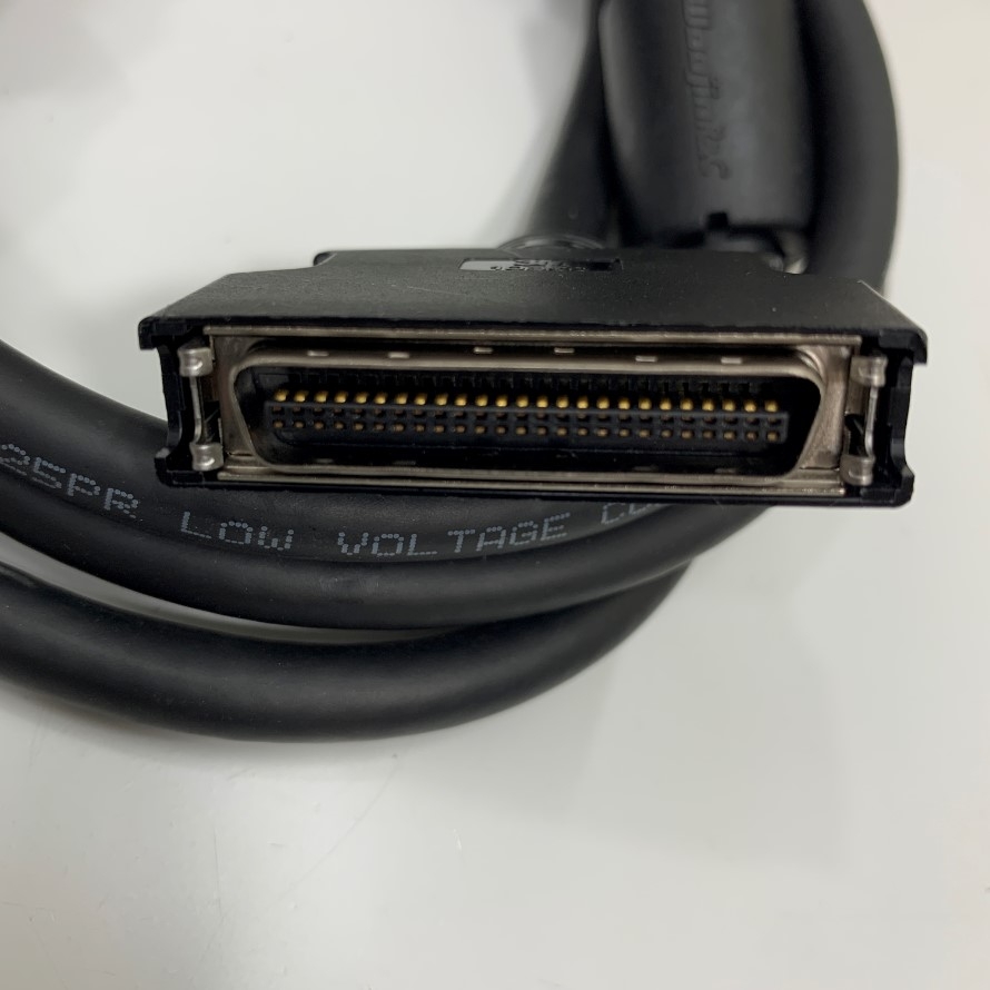 Cáp 1.2M 4ft Mitsubishi Bus Cable GT15-A1SC12B 1.2M Connector MDR 50 Pin Male to Male Pitch 1.27mm Gold With Latch Clip Screw For I/O Mitsubishi Extended Cable