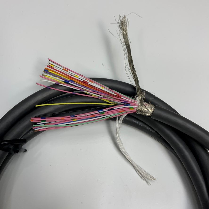 Cáp 1.9M 6.3ft SIRON A6CON1 40 Pin Plug to 40 Core Bare Wire Open End Shielded I/O Cable For Omron Mitsubishi PLC Level Measuring Instruments