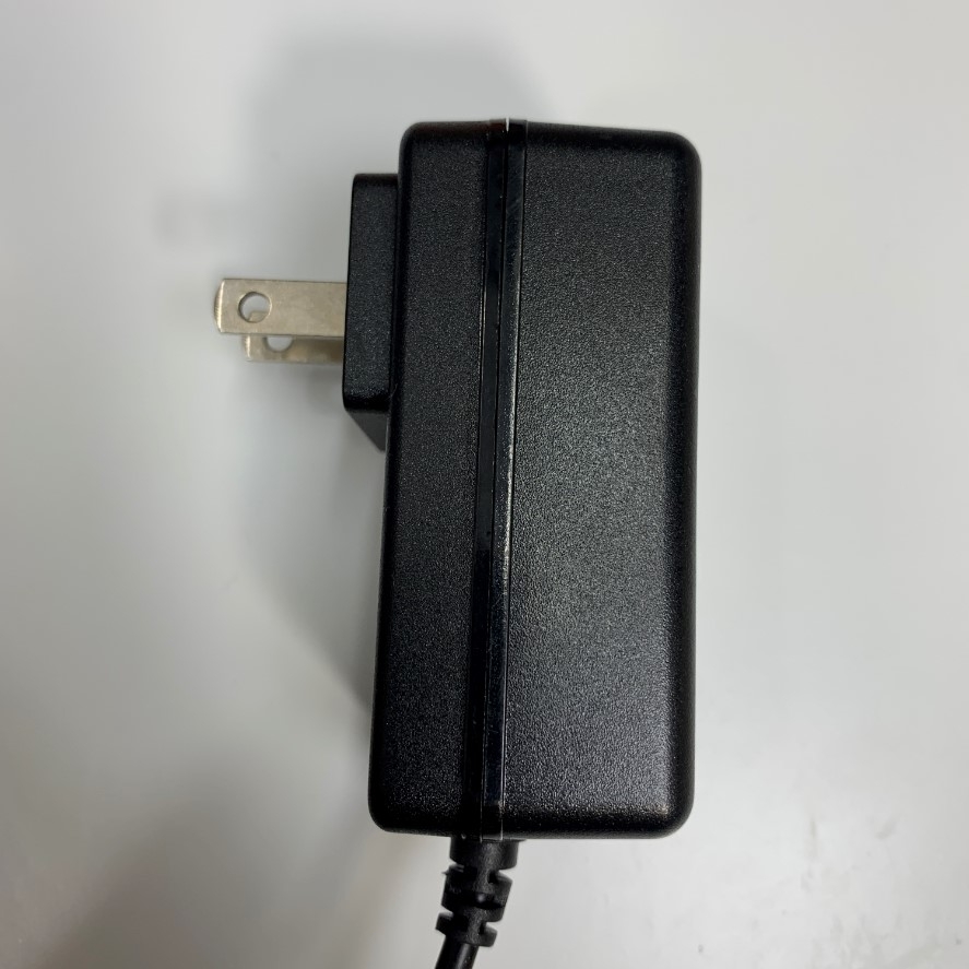 Adapter 15V 2A Shenzhen OLEAD OLD150200AUS5D US Plug Connector Tip Size 5.5mm x 2.5mm