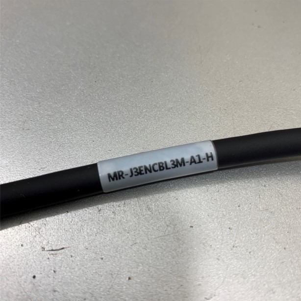Cáp MITSUBISHI Servo Encoder MR-J3ENCBL3M-A1-H Cable 3M For AC Servo Drive