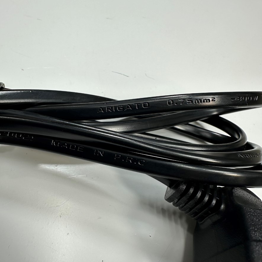 Dây Nguồn 1.8M 6ft OEM Vuông Góc Phải Chữ L 90 Độ ARIGATO AC Power Cord 90 Degree Angle Europe Schuko CEE7/7 Plug to Right Angle C7 2.5A 250V 18AWG 2x0.75mm² Cable For Samsung Philips Sony LED TV