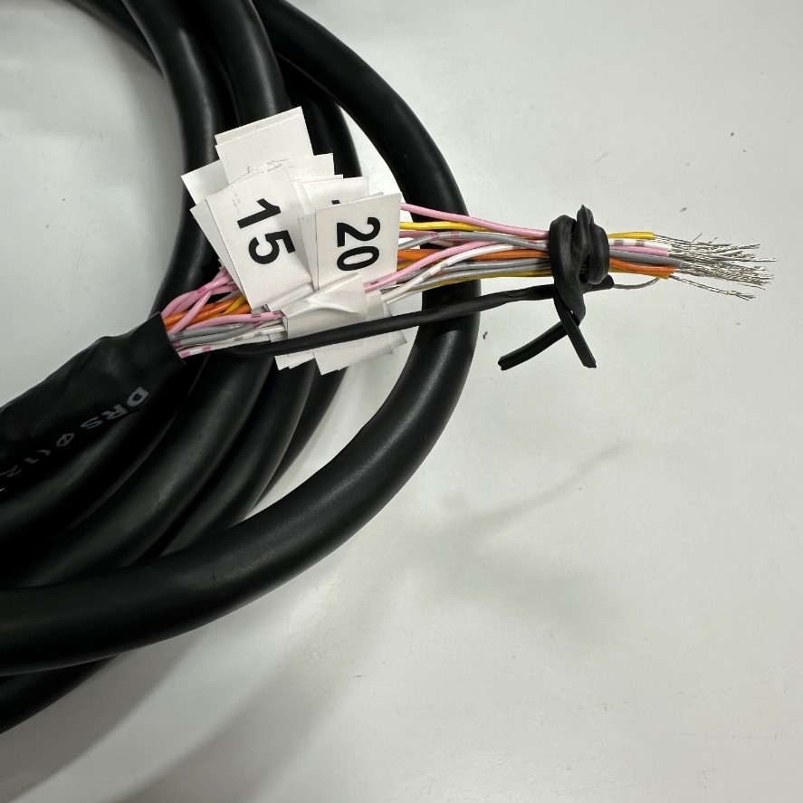 Cáp 5M 17ft MR-J4CBL20-CN3-5M Mitsubishi Shielded Cable Connector MDR 20 Pin Male to 20 Core Open End For Mitsubishi Servo Drive MR-J5-B/MR-J5-G/MR-JET/MR-J4-B /MR-JE-B Communication I/O Cable