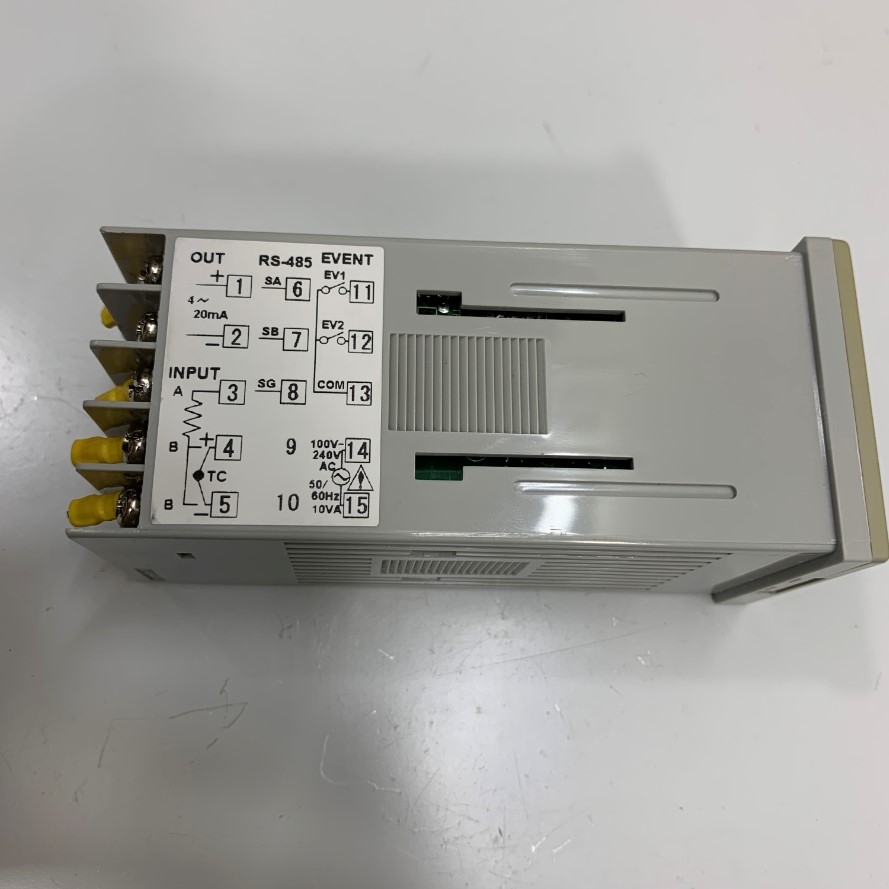 Bộ Điều Khiển Nhiệt Độ Cho Lò Nhiệt Điện Trở Dùng PID CHINO LT230 Digital Indicating Controller Hàng Original Theo Thiết Bị Đã Qua Sử Dụng in TAIWAN