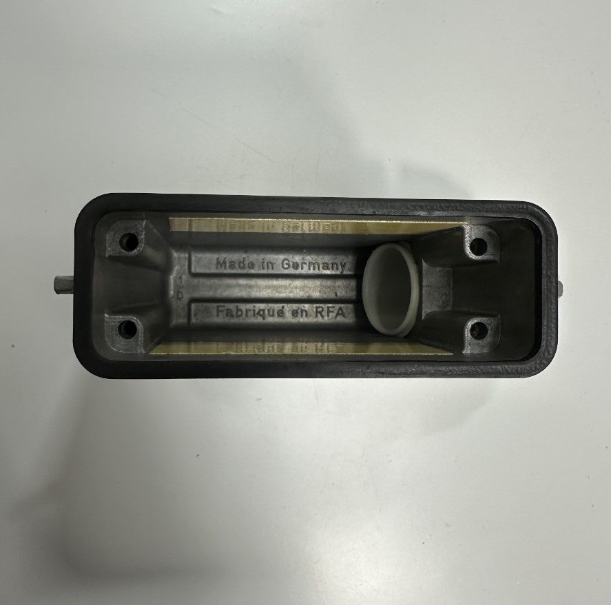 Jack Panel 09200160540 HARTING Heavy Duty Power Connector HDC Size 16A Han A with latch Low Profile