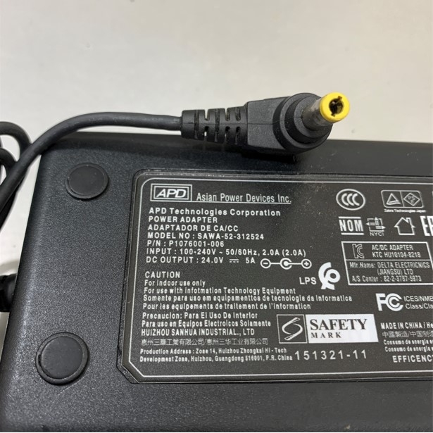 Adapter 24V 5A 120W APD SAWA-52-312524 IEC C14 Connector Size 5.5mm x 2.5mm