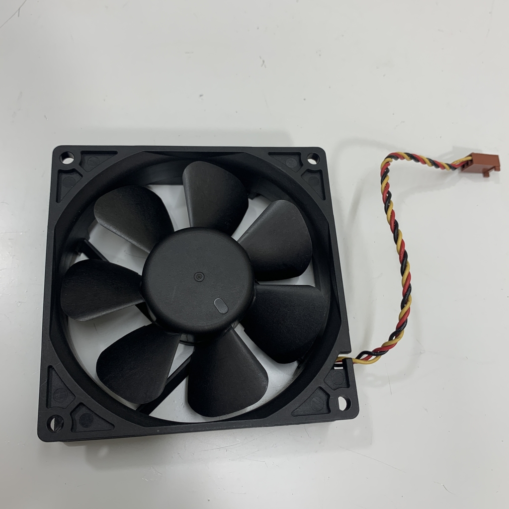 thumbnail image 2 of Delta AFB0912H 92mm 12V 0.3A 3-Wire DC Cooling Fan – 51CFM, 2900 RPM 2 of 4