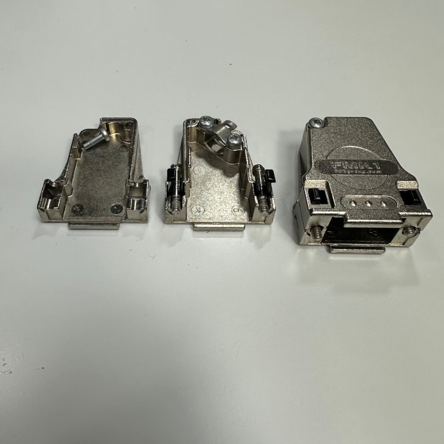 Vỏ Ốp Kim loại Lỗ Luồn Cáp Cong 45 Độ Đầu Hàn FCT Munich FMK1 Series Die Cast Zinc Angled D-sub Connector Backshell 9 Way Strain Relief